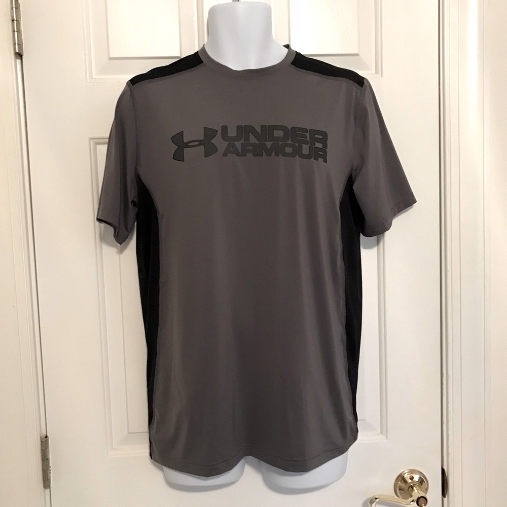 Men’s UA HeatGear short sleeve fitted tee NWOT